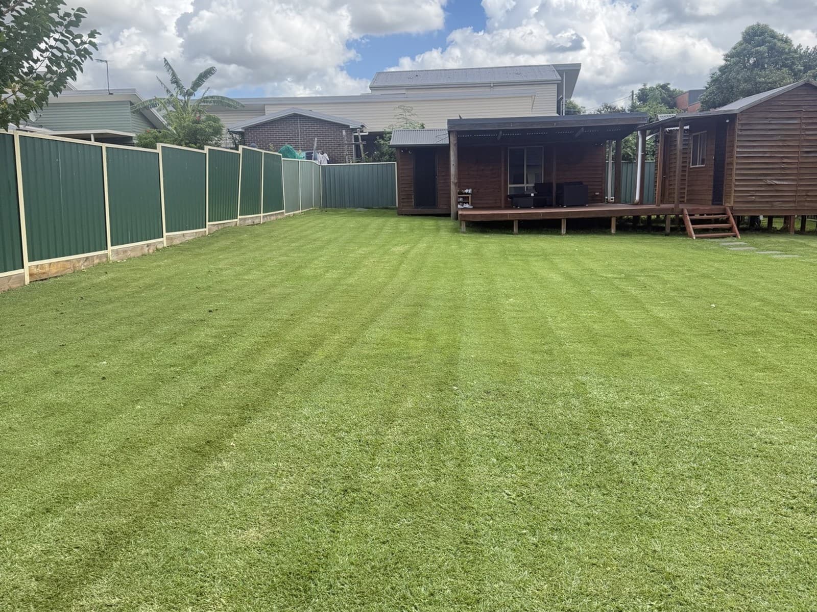 Lawn mow & edge — after